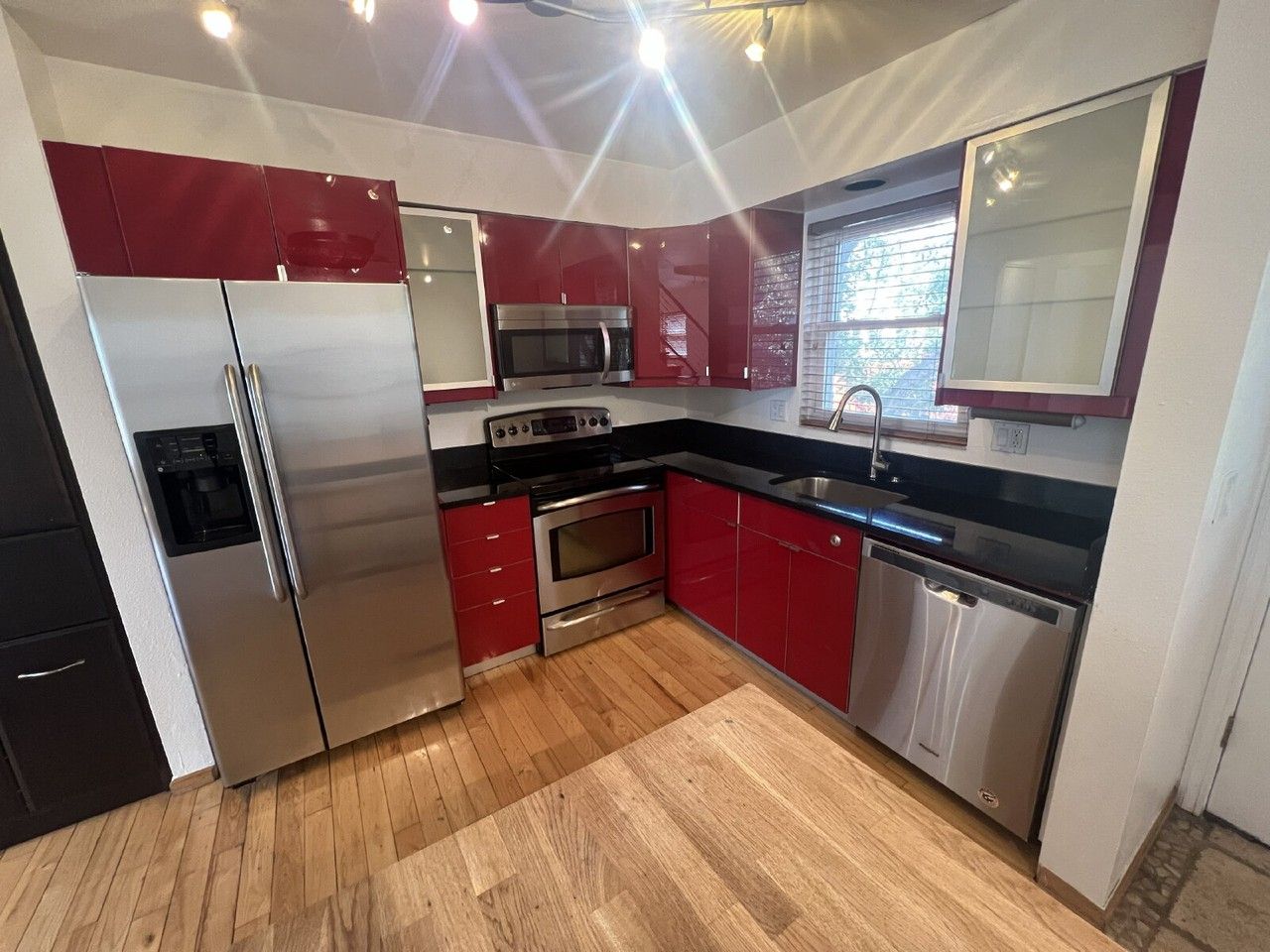 2355 W 32nd Ave - Photo 7 of 34