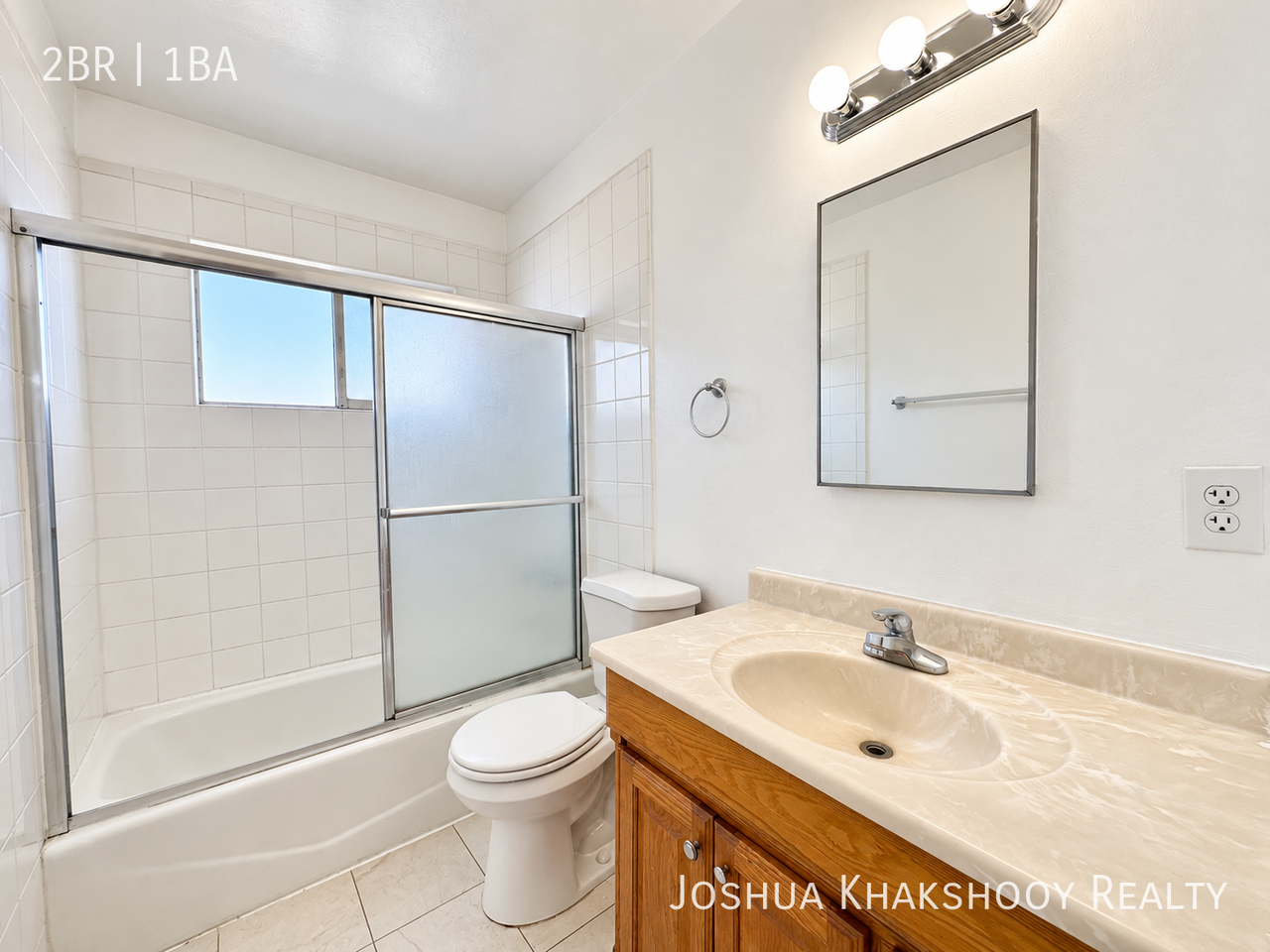444 N Garfield Ave #4 - Photo 7 of 9