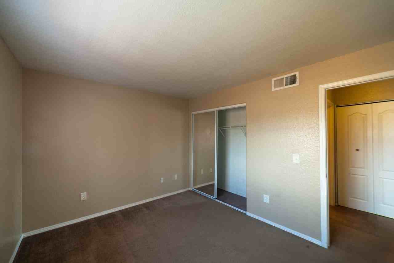 4730 E Craig Rd 2120 - 1 #1 - Photo 7 of 19