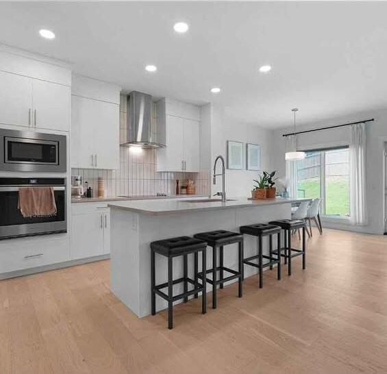 22650 99a Ave Nw - Photo 3 of 10