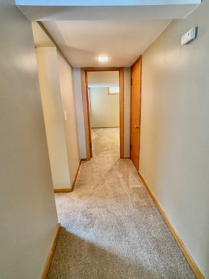 221 Main St. - Photo 3 of 11
