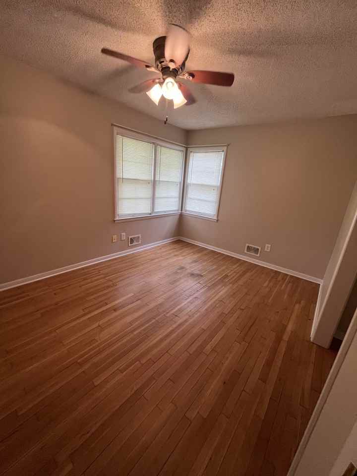 408 Anderson St #1 - Photo 7 of 13