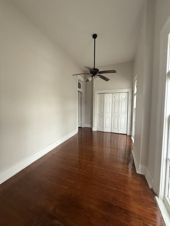 1202 Marengo - Photo 6 of 12