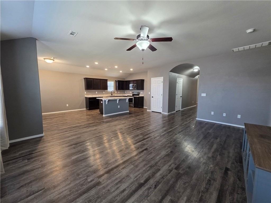 1700 Hermitage Dr - Photo 4 of 22