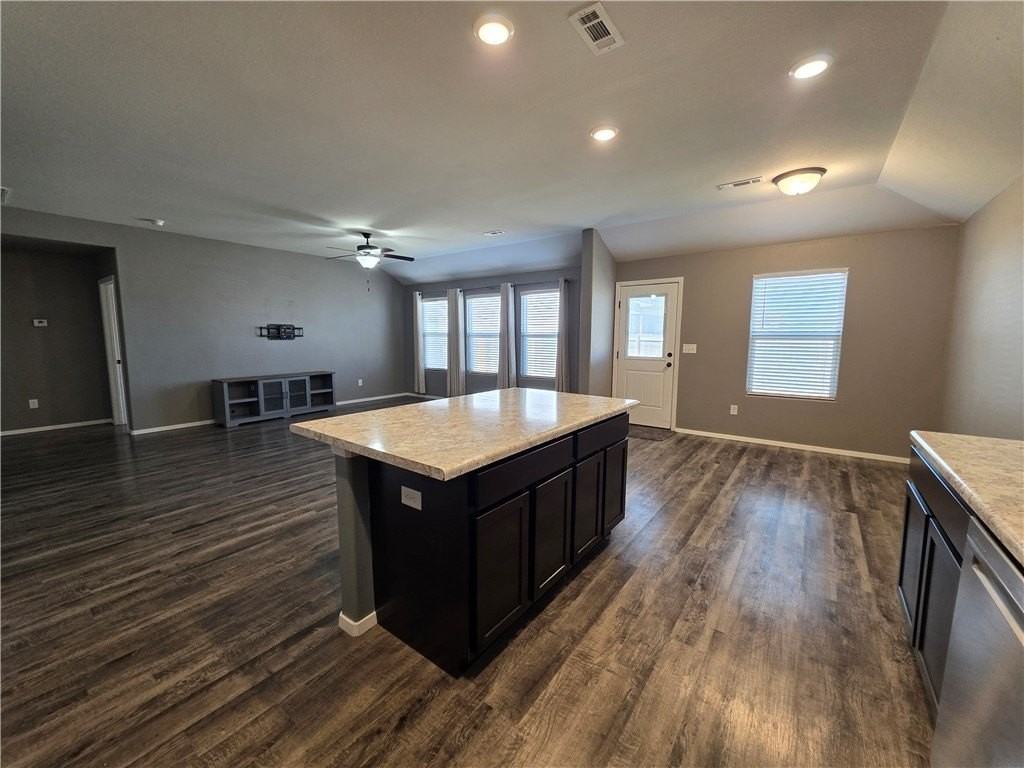 1700 Hermitage Dr - Photo 6 of 22