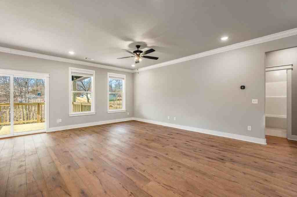 13 Kirkcolm Dr - Photo 6 of 24