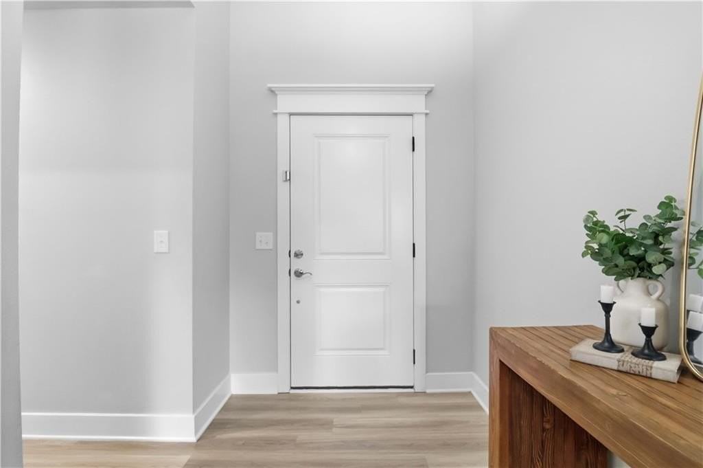 641 Hayden James St - Photo 2 of 30