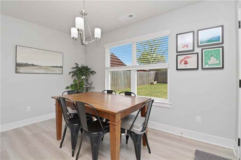 641 Hayden James St - Photo 7 of 30