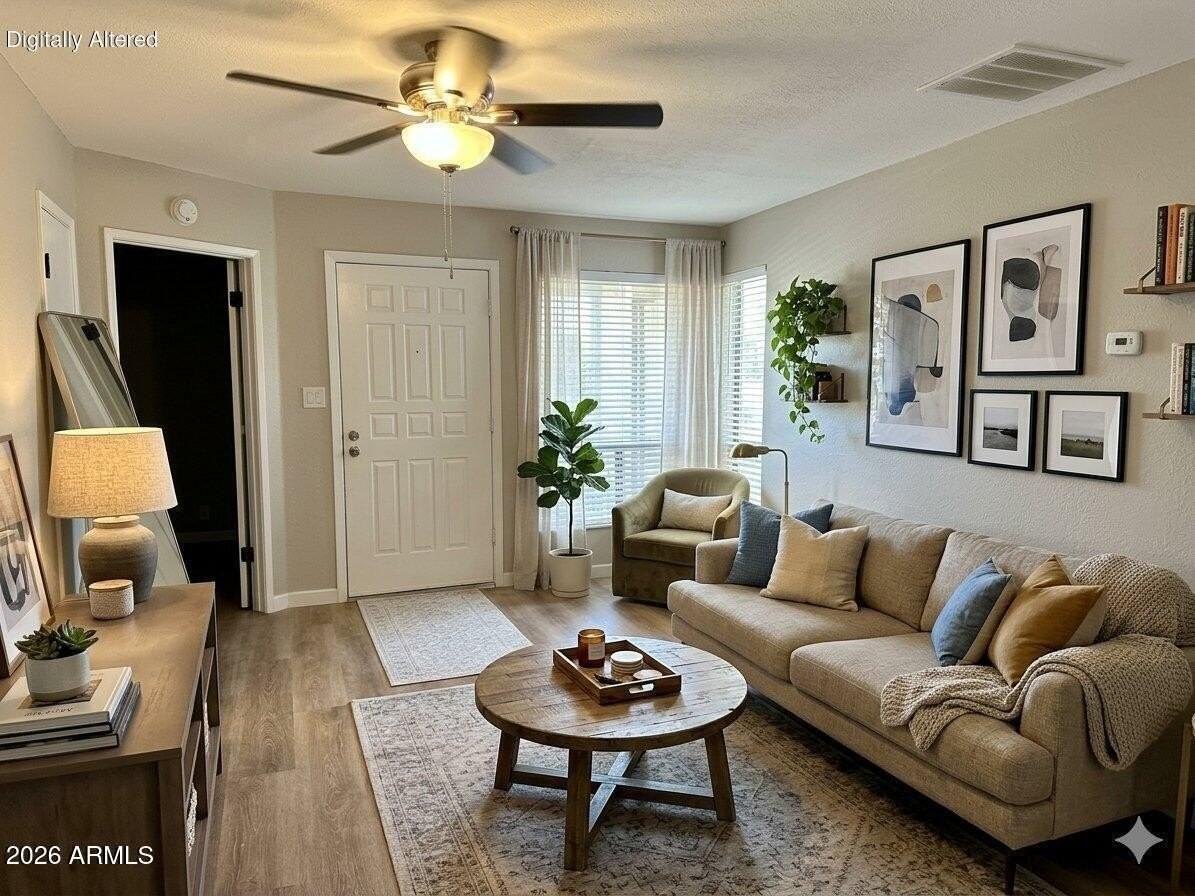 520 W Hononegh Dr #6 - Photo 5 of 23
