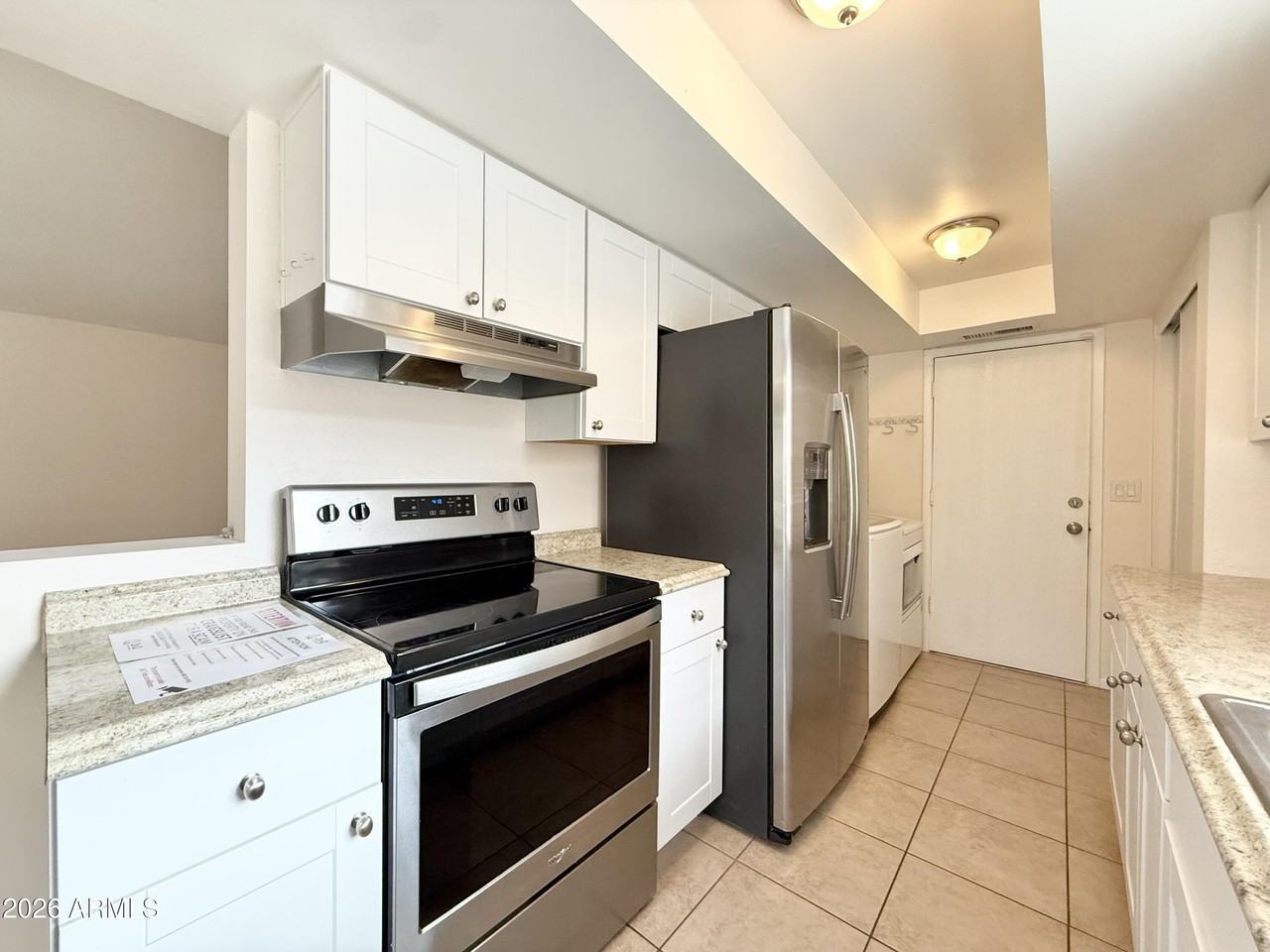 10402 N 10th St #3 - Photo 3 of 19
