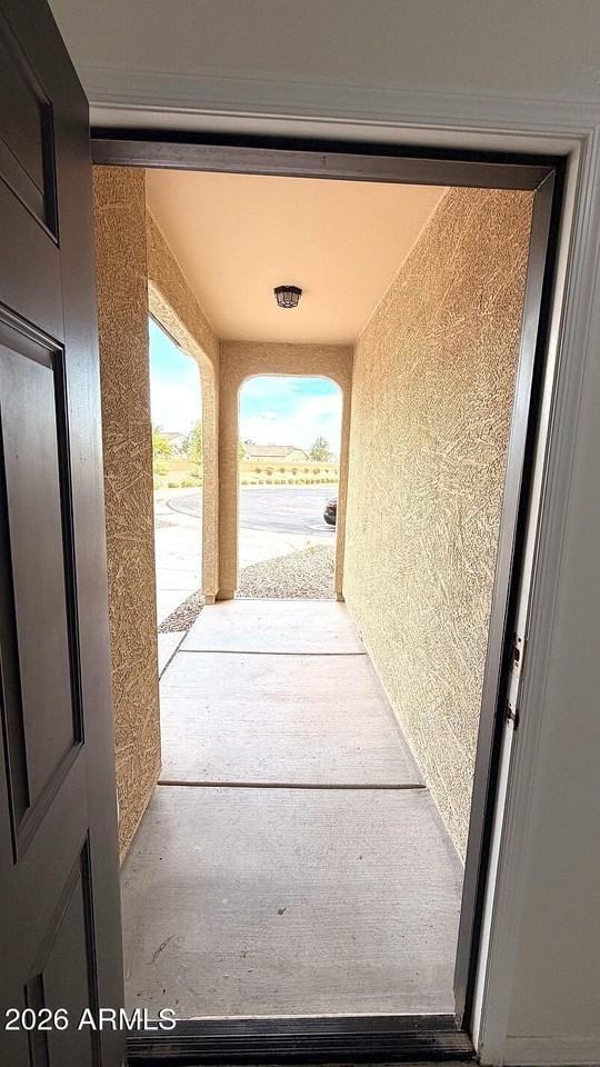 301 S Soledad Ct - Photo 3 of 16