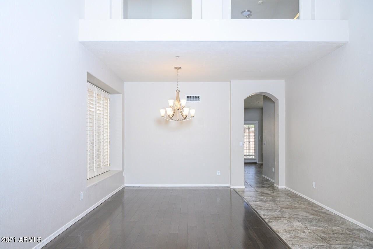 8710 E Pinchot Ave - Photo 3 of 24