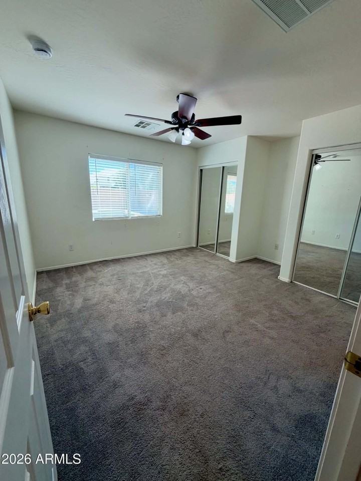 329 S 16th St - Photo 6 of 10