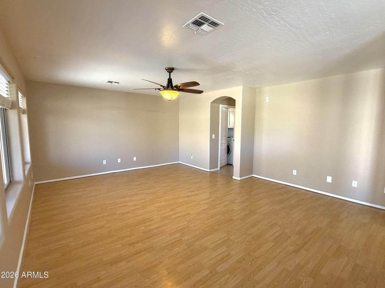 24637 N 65th Ave - Photo 5 of 38