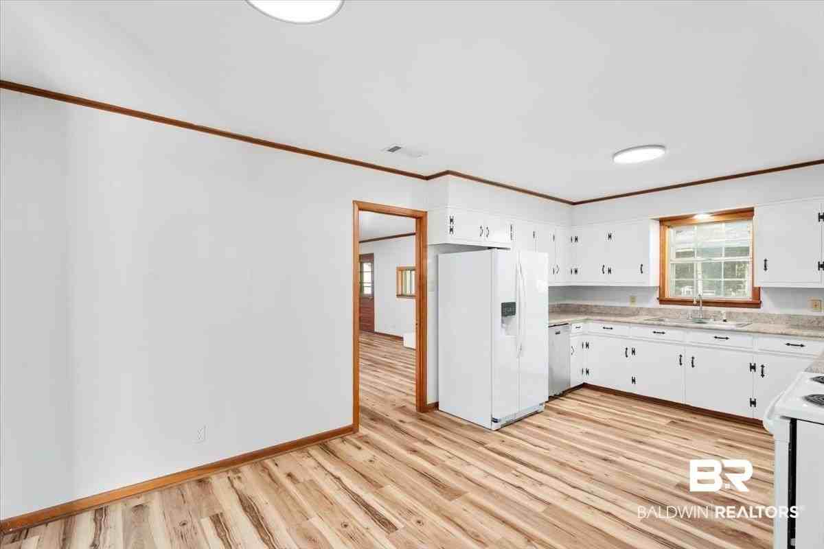 101 Stover Dr - Photo 6 of 20