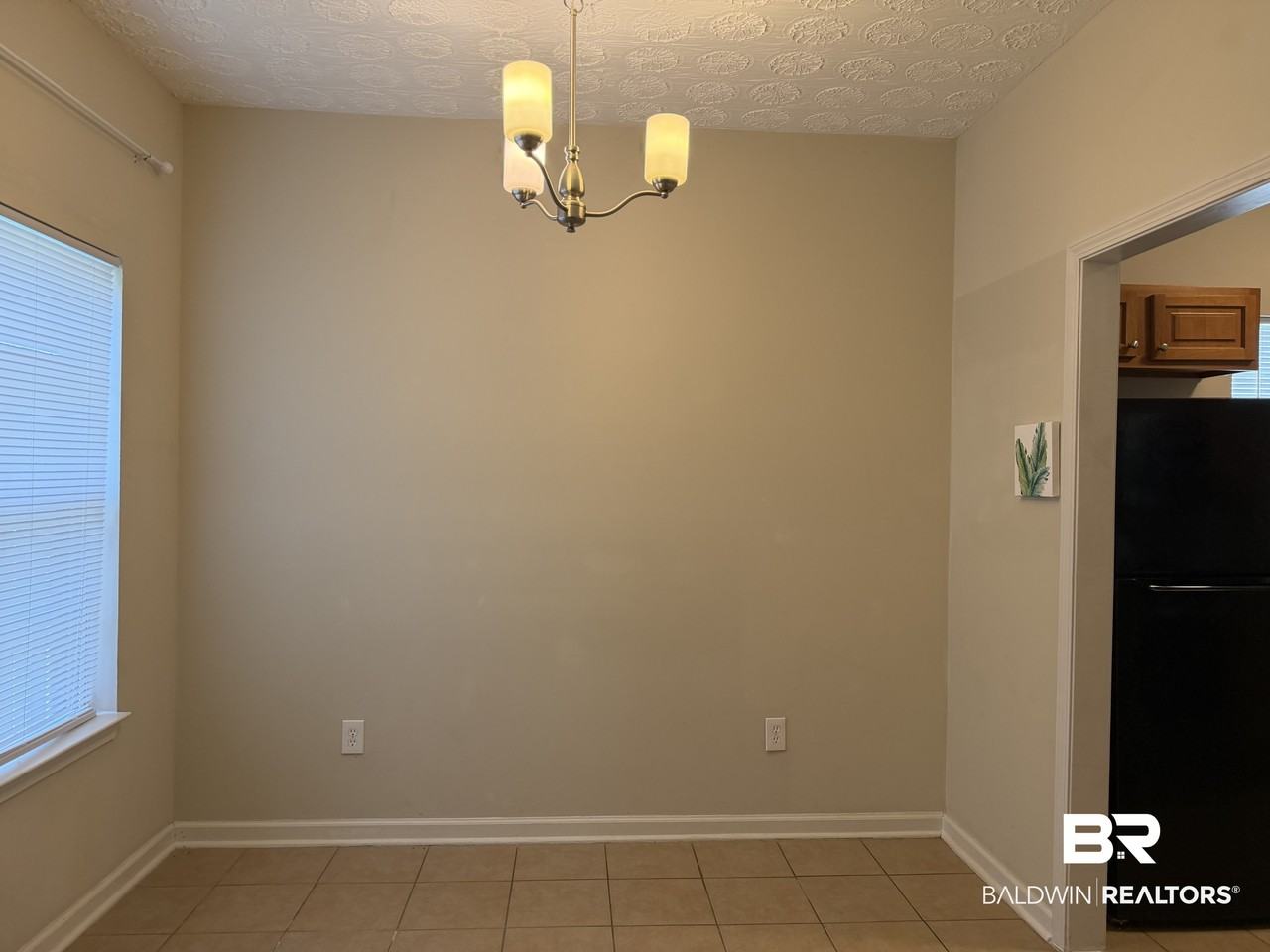 1153 Sloane Cv - Photo 4 of 15