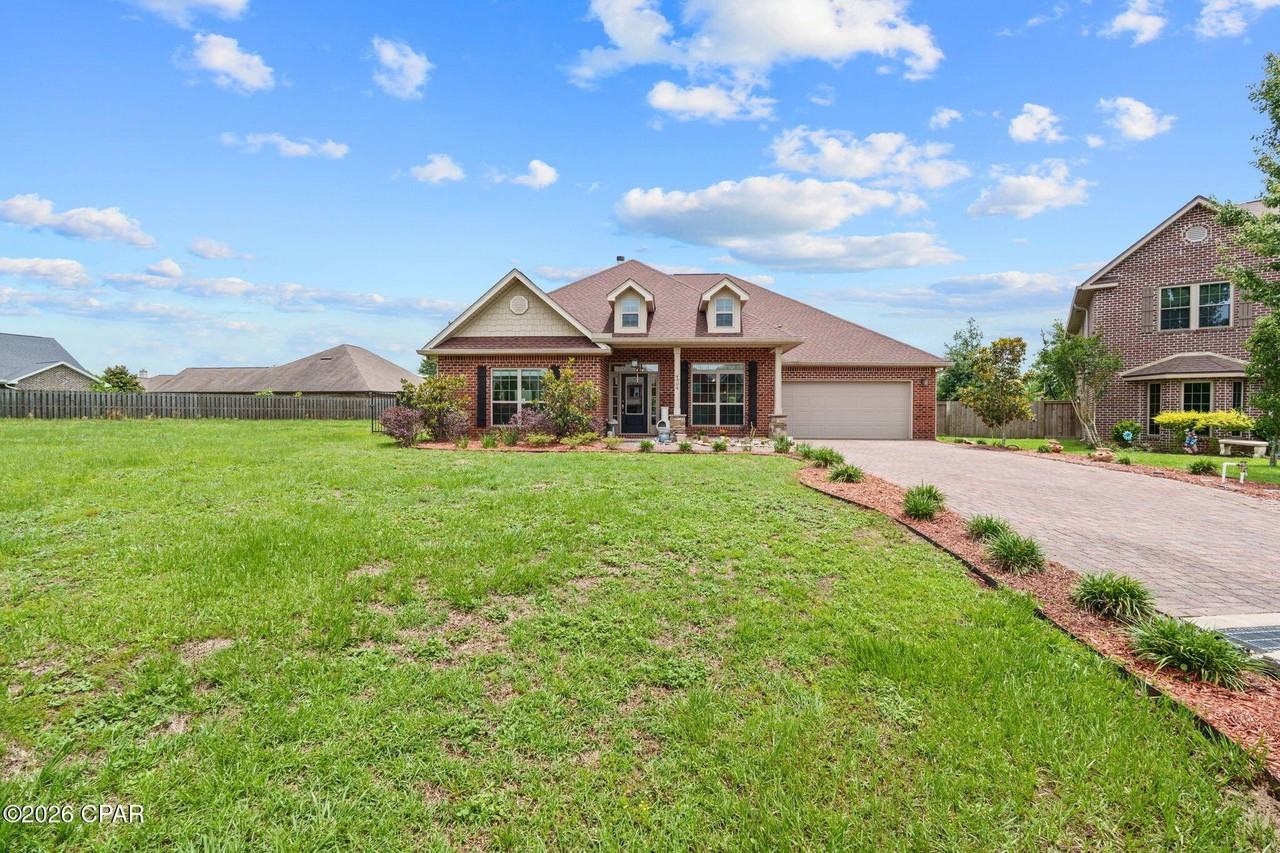4904 Christy Ln - Photo 6 of 50