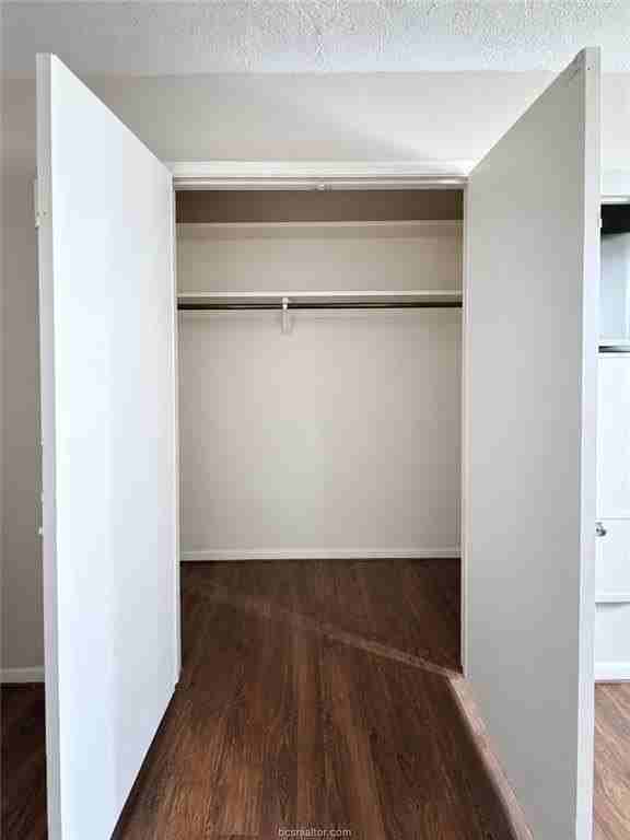 1207 Airline Dr - Photo 6 of 18