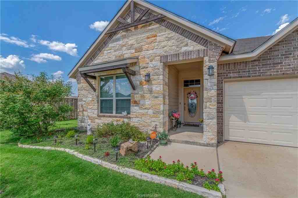 6301 Rockford Dr - Photo 3 of 26