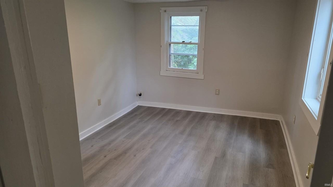 1603 W Arlington Rd - Photo 4 of 7
