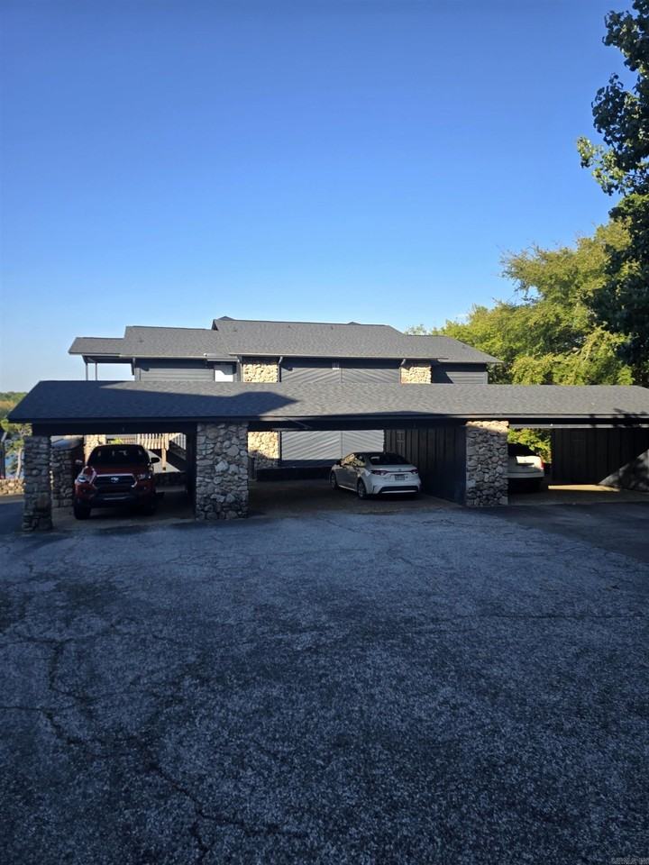 203 Stearns Pt #D1 - Photo 2 of 22