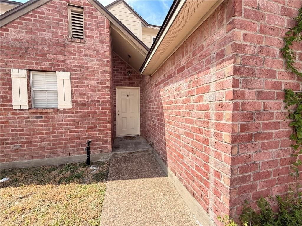 1001 Bayview Blvd #M - Photo 2 of 39