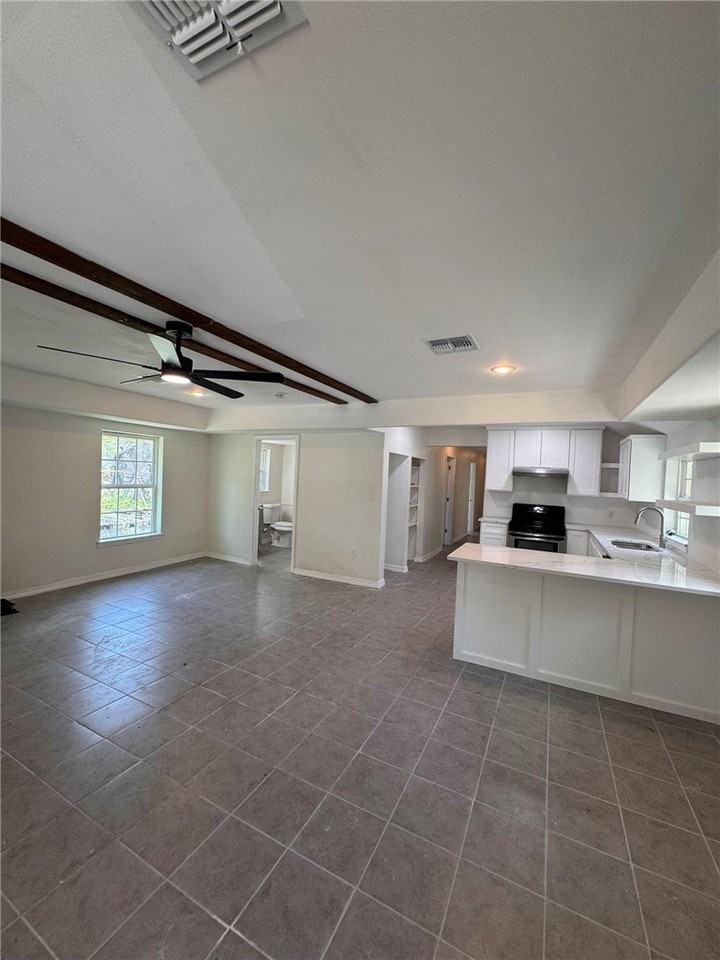 431 E Verbina St - Photo 7 of 50