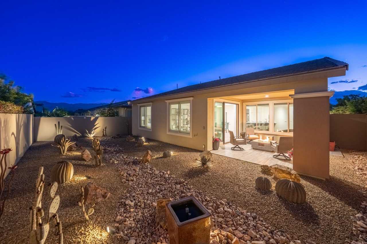 51270 N Two Palms Way - Photo 2 of 44