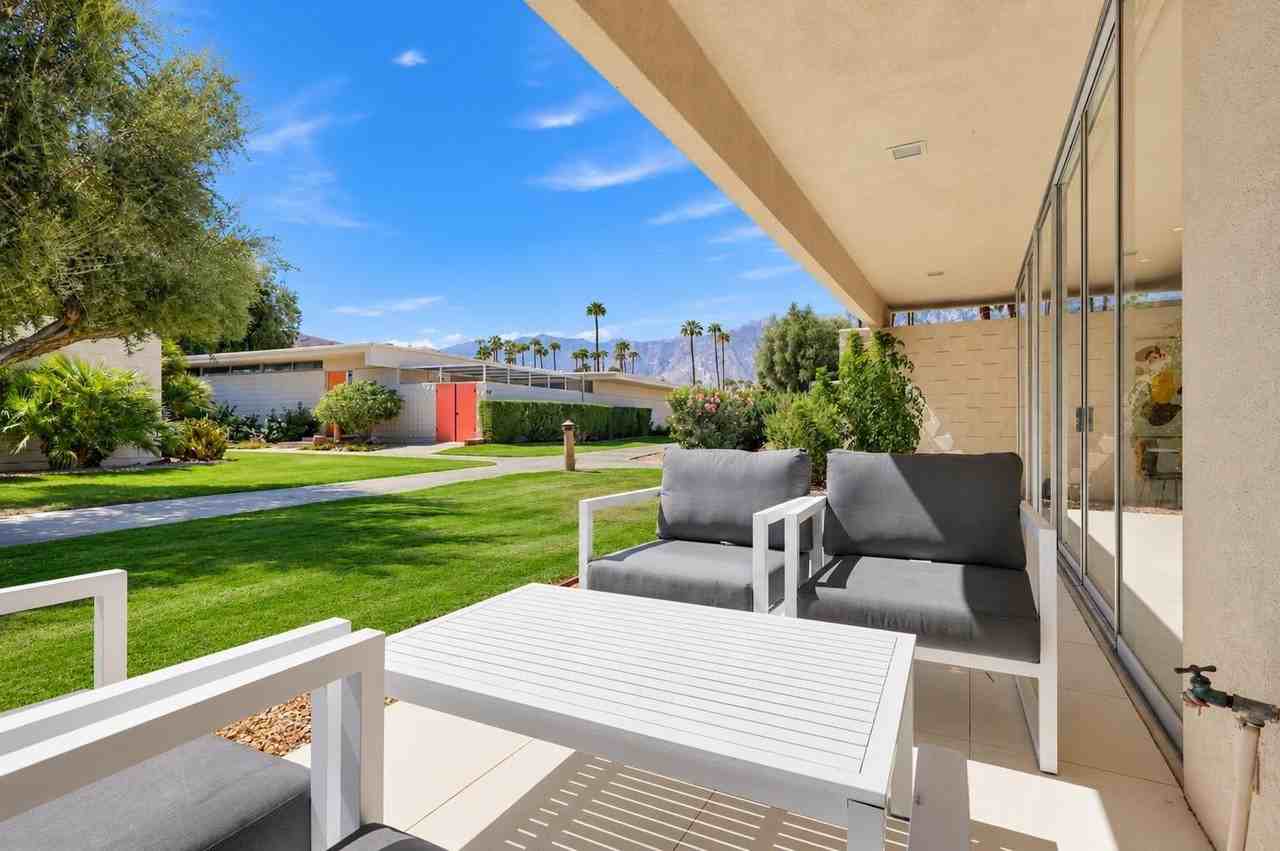 340 Desert Lakes Dr - Photo 7 of 16