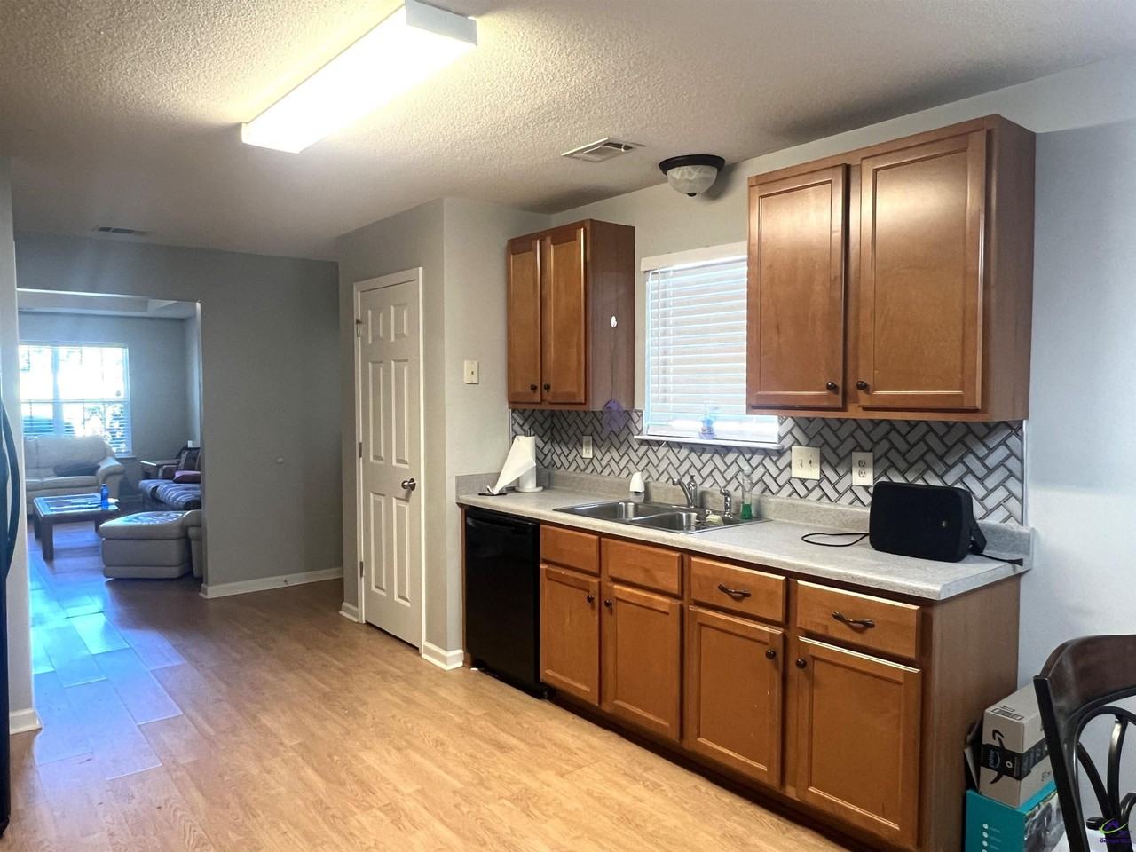 108 Brandi St - Photo 4 of 26