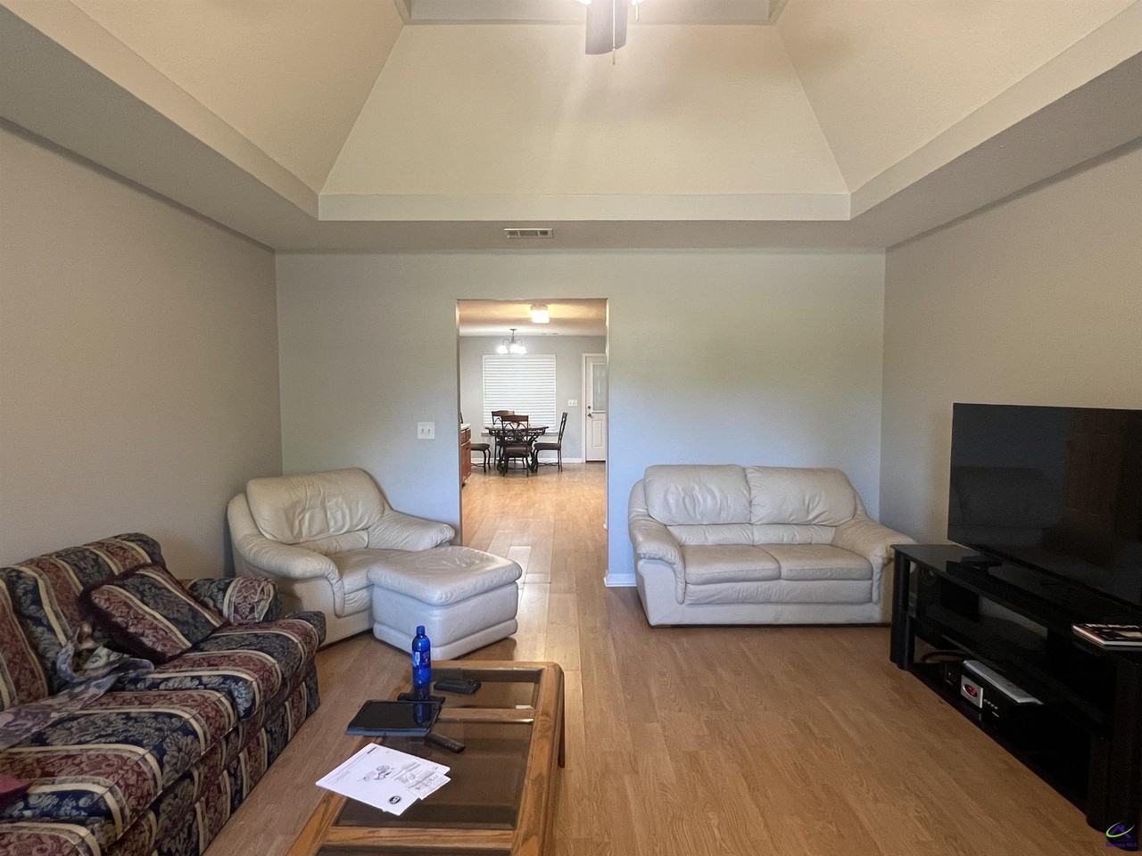108 Brandi St - Photo 7 of 26