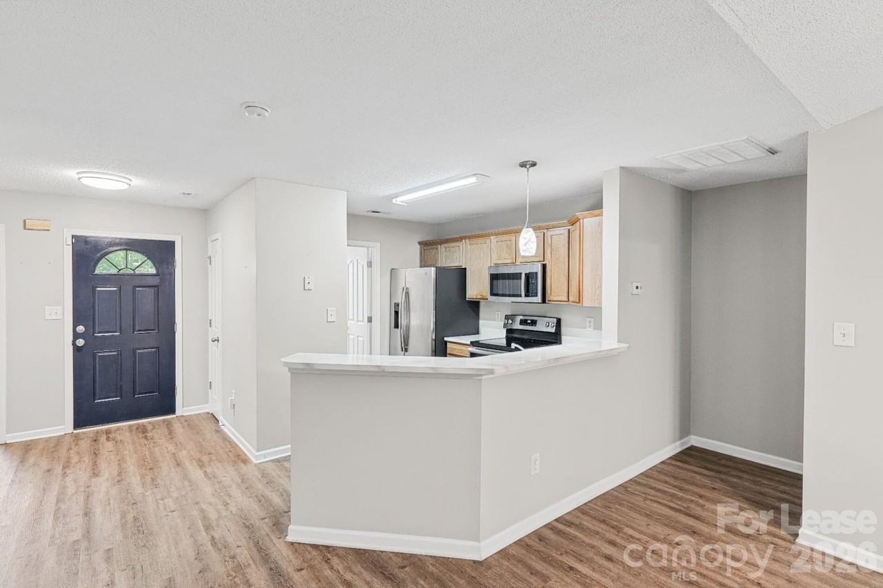 145 English Hills Dr - Photo 5 of 22