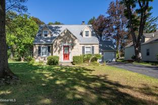 17 Nathaniel Blvd - Photo 1 of 1
