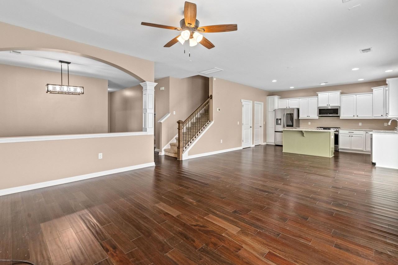 144 Weeping Cypress Dr - Photo 6 of 50