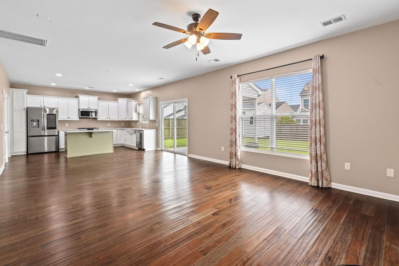 144 Weeping Cypress Dr - Photo 7 of 50