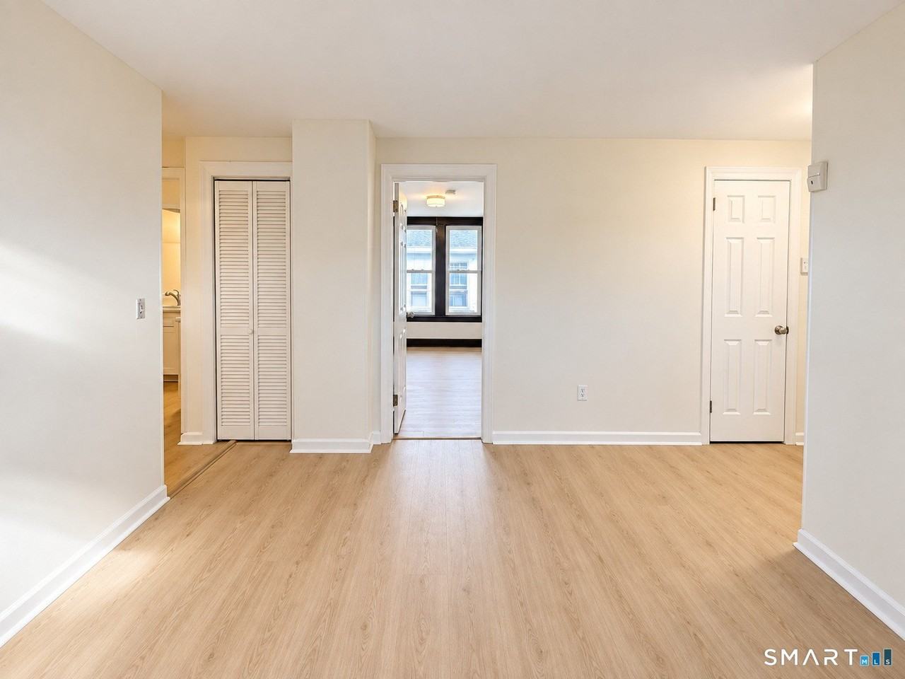 19 1st St #3 - Photo 6 of 12