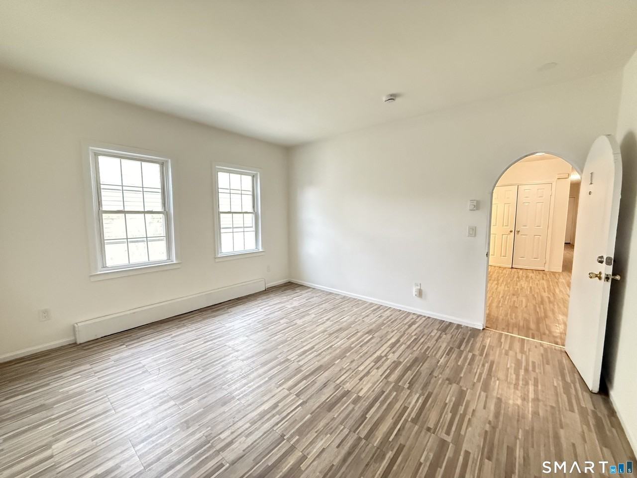 312 Greenwich Ave #3L - Photo 7 of 15