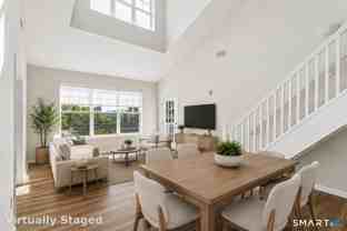 35 W Broad St #417 - Photo 1 of 1