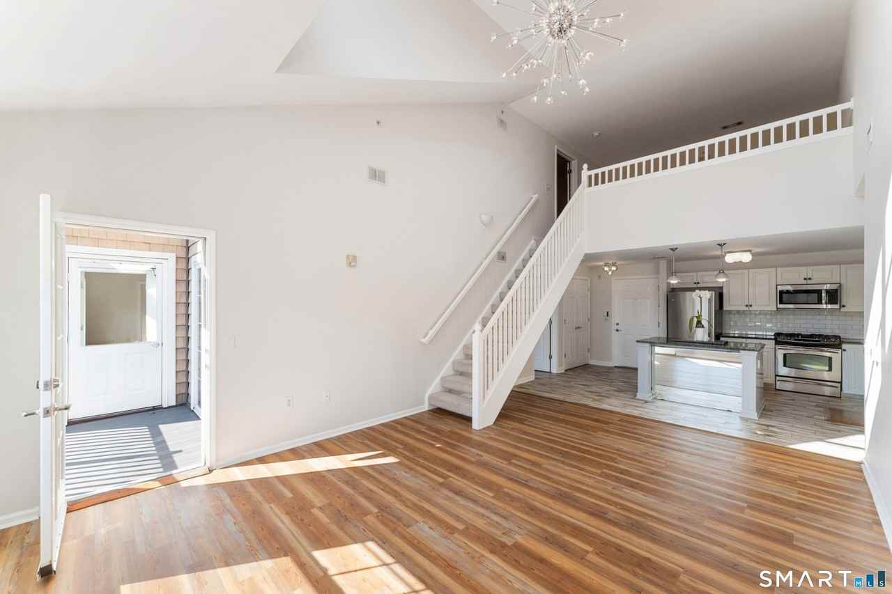 35 W Broad St #417 - Photo 4 of 29