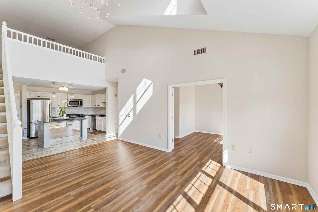 35 W Broad St #417 - Photo 6 of 29