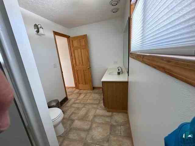 308 N 2nd St - Photo 5 of 13