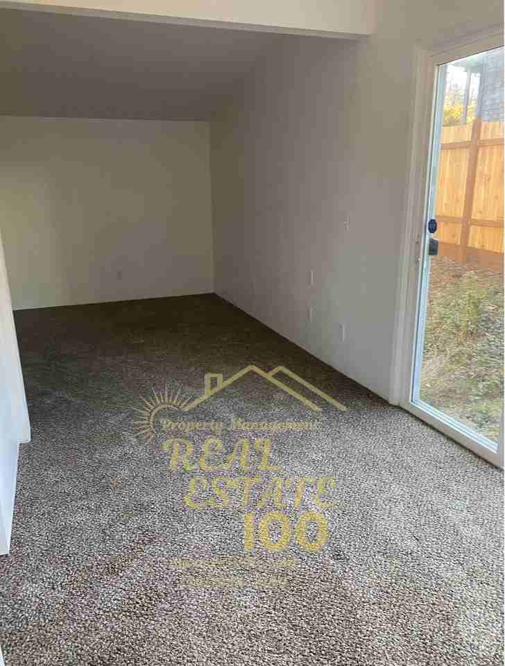 1924 Ne 19th St #127HRN - Photo 4 of 7