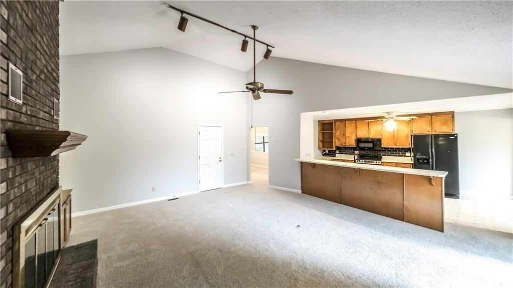 7012 S Pinewood Ct - Photo 5 of 50
