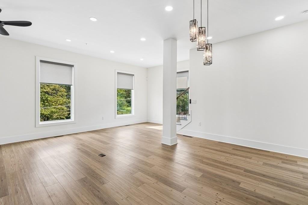 105 Walnut St Sw - Photo 7 of 38