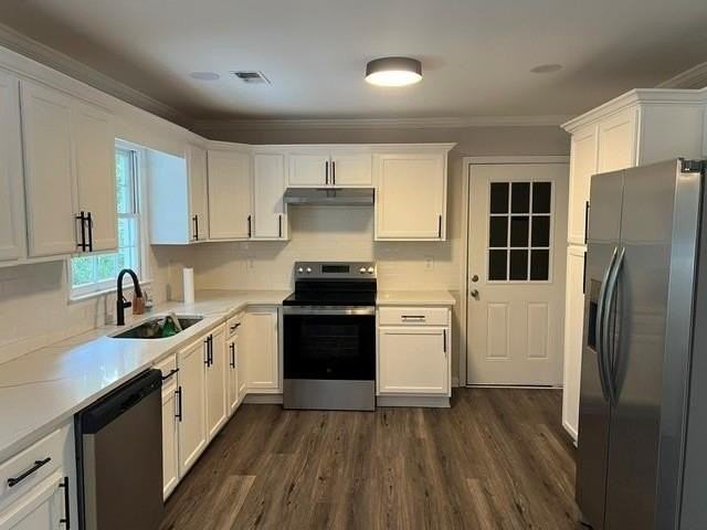 3191 Woodbridge Ct - Photo 7 of 18