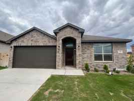 featured image of 13 Los Campos Dr #1
