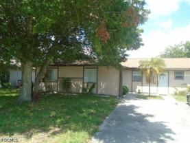 636 Se 13th Ct - Photo 1 of 1