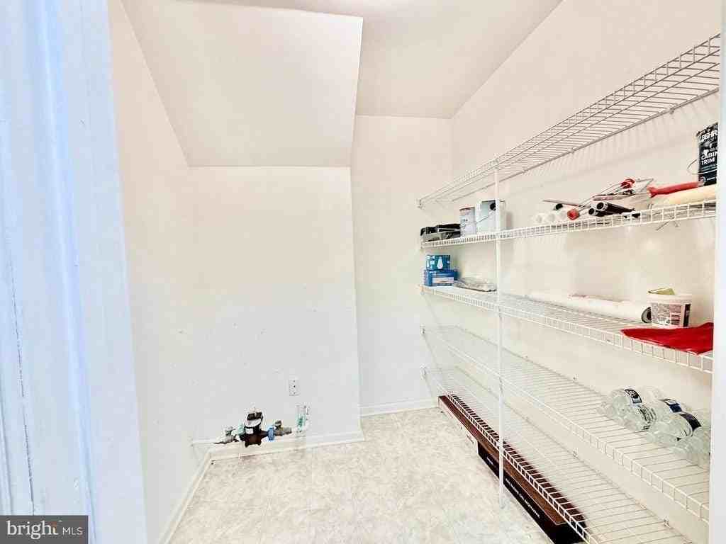 2604 Delancey Way - Photo 7 of 39