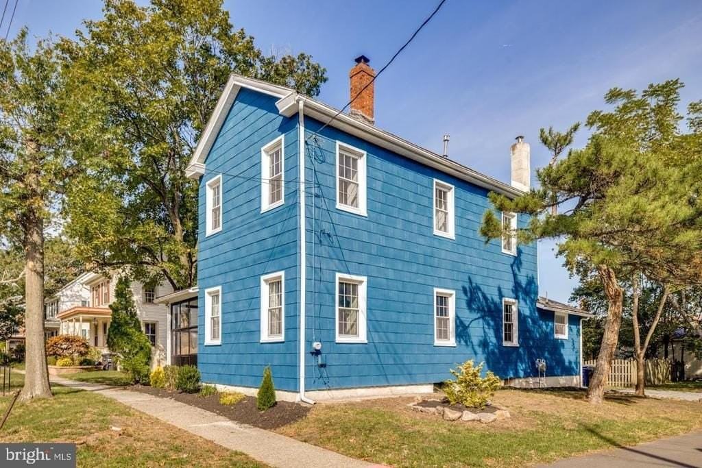 63 Branch St - Photo 3 of 26