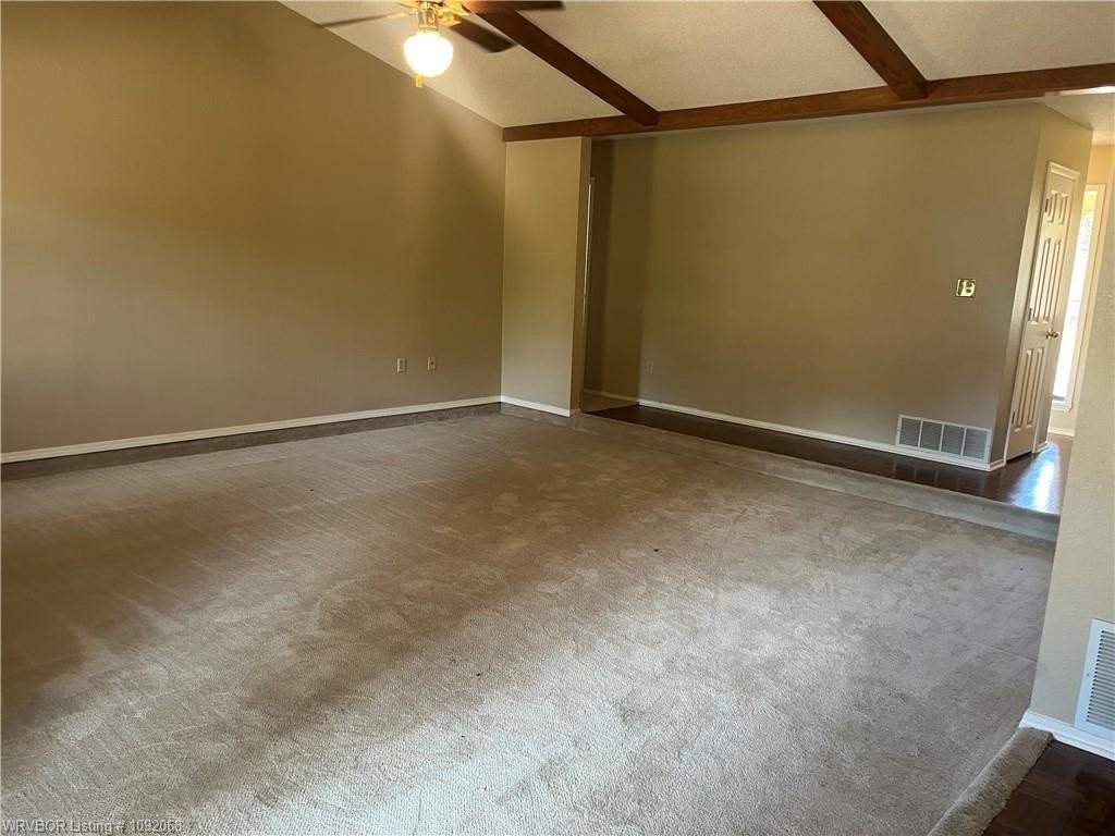 8207 Yorktown Rd - Photo 3 of 14